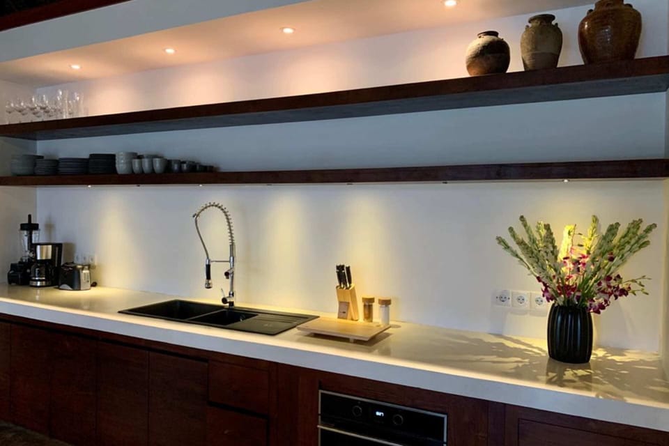 Villa, 3 Bedrooms, Smoking, Private Pool | Private kitchen | Microwave, coffee/tea maker, cookware/dishes/utensils