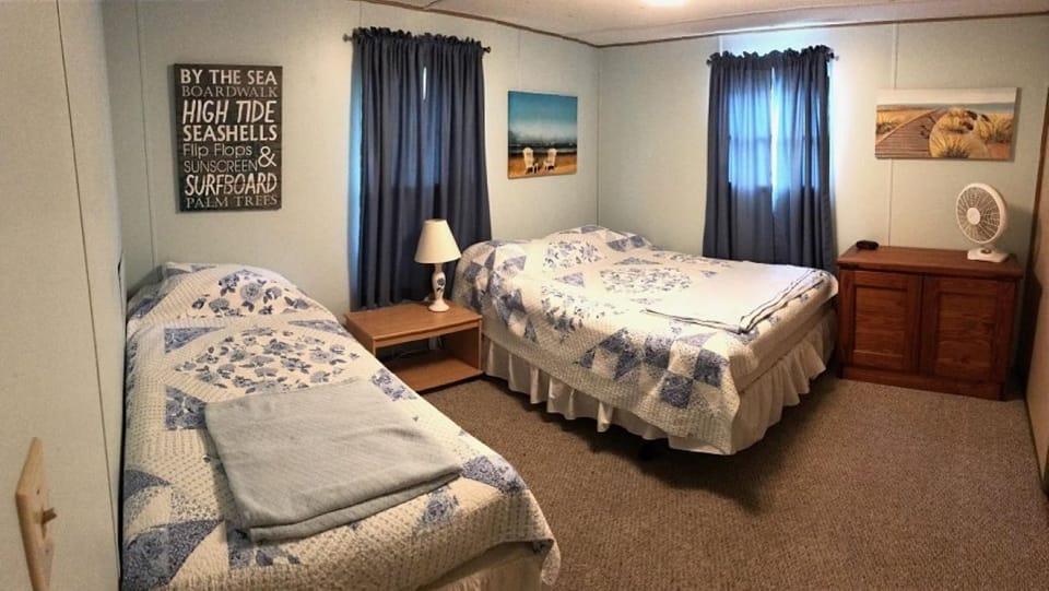 Guest bedroom - queen bed and twin bed. 
