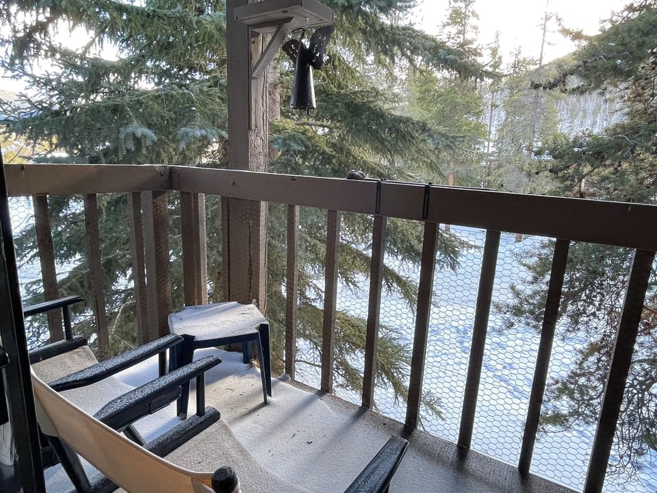 Private Deck.