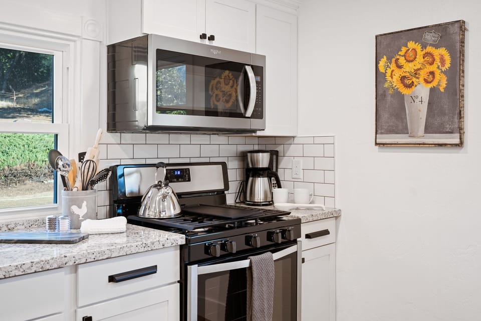 Kitchen - Gaze outside while in the Kitchen and catch a glimpse at the wildlife