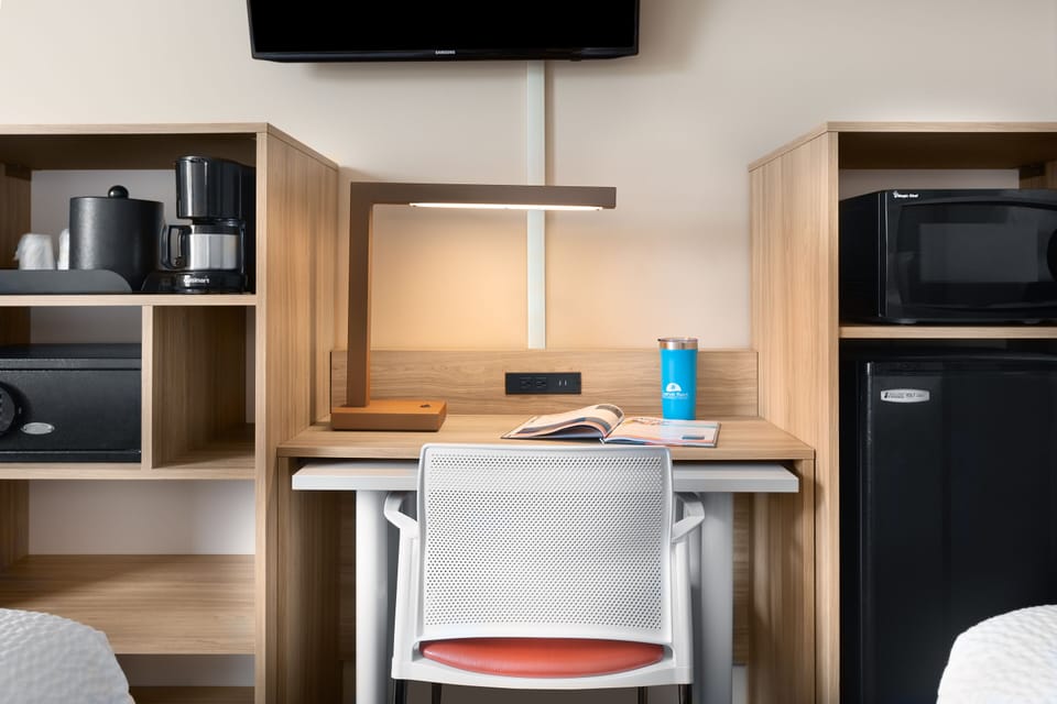 In-room safe, desk, laptop workspace, blackout drapes