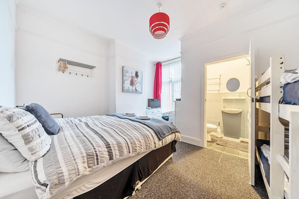 Standard Family Room | Iron/ironing board, free WiFi, bed sheets