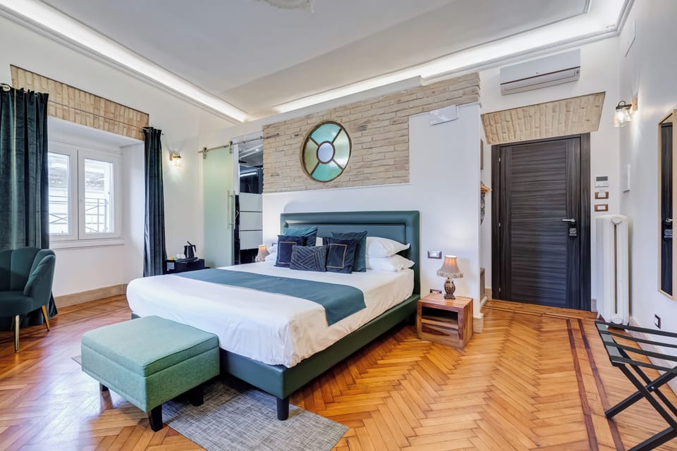 Superior Double or Twin Room | Frette Italian sheets, premium bedding, pillowtop beds, minibar