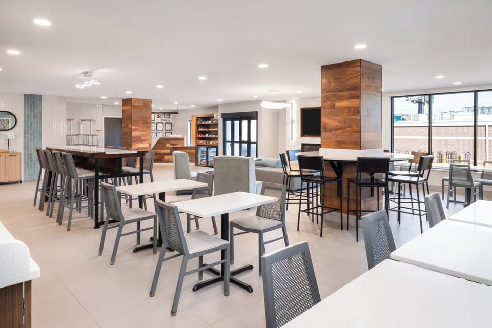 Free daily full breakfast