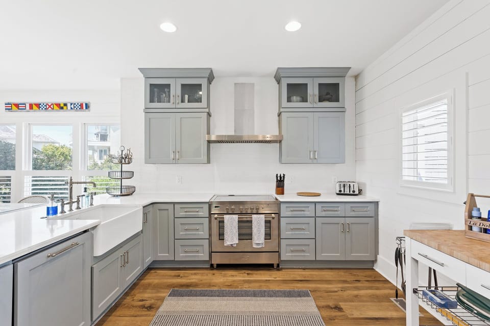 GOURMET KITCHEN