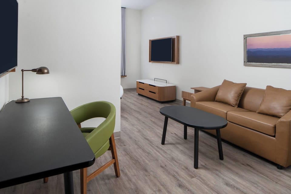 Suite, 1 King Bed with Sofa bed | Pillowtop beds, in-room safe, desk, laptop workspace