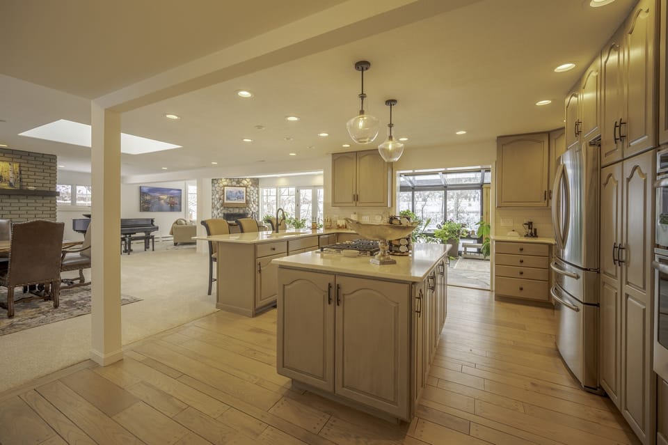 Kitchen is open to the dining/living room