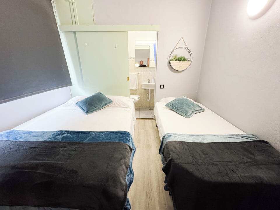 Basic Triple Room, Multiple Bedrooms, Accessible | In-room safe, free WiFi