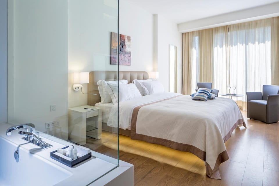 Minibar, in-room safe, blackout drapes, soundproofing