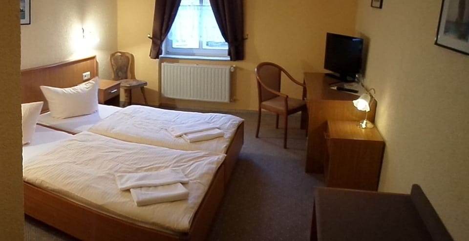 In-room safe, individually furnished, desk, free WiFi