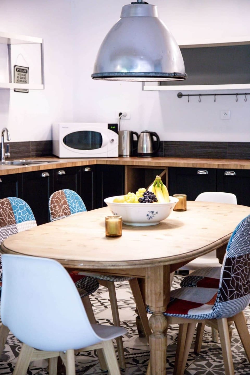 Maison 1 Kitchen 2 1134x1701@2x