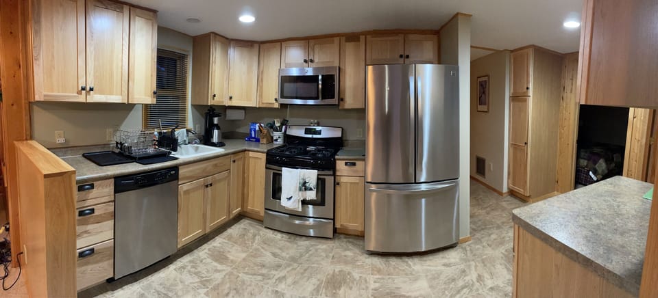 Kitchen full view