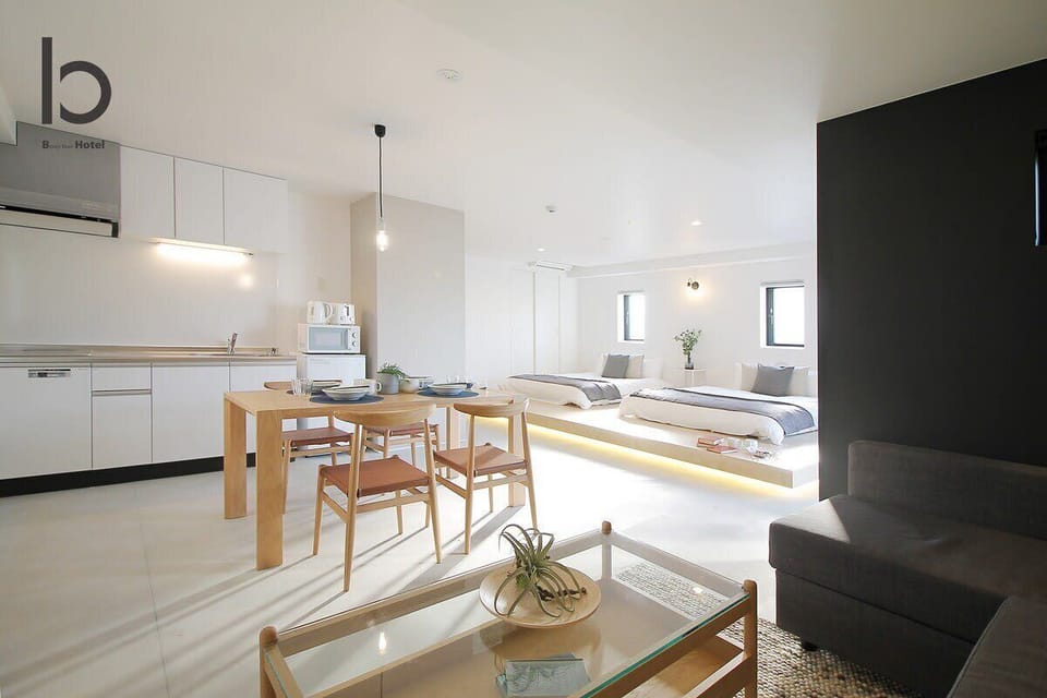 Spacious Kitchen Area