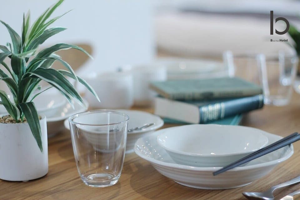 Dinnerware