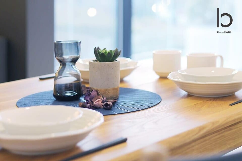 Dinnerware