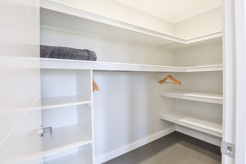 Luxury House | Wardrobe