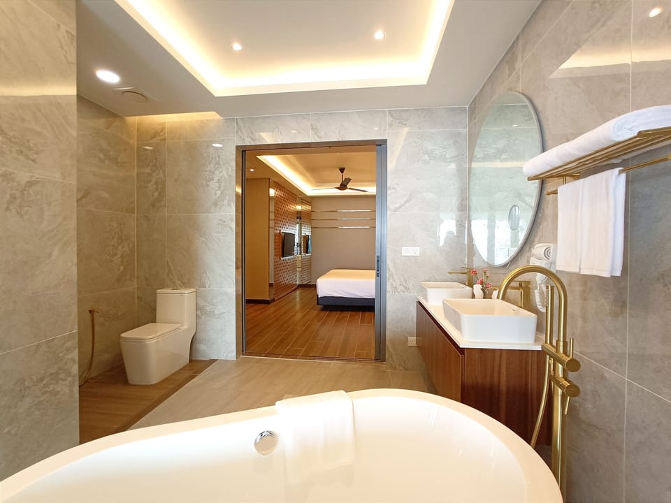 Free toiletries, hair dryer, bidet, towels