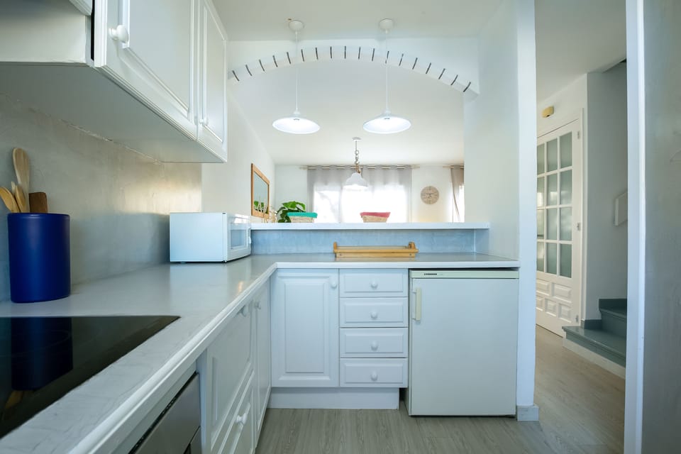 kitchen (1)