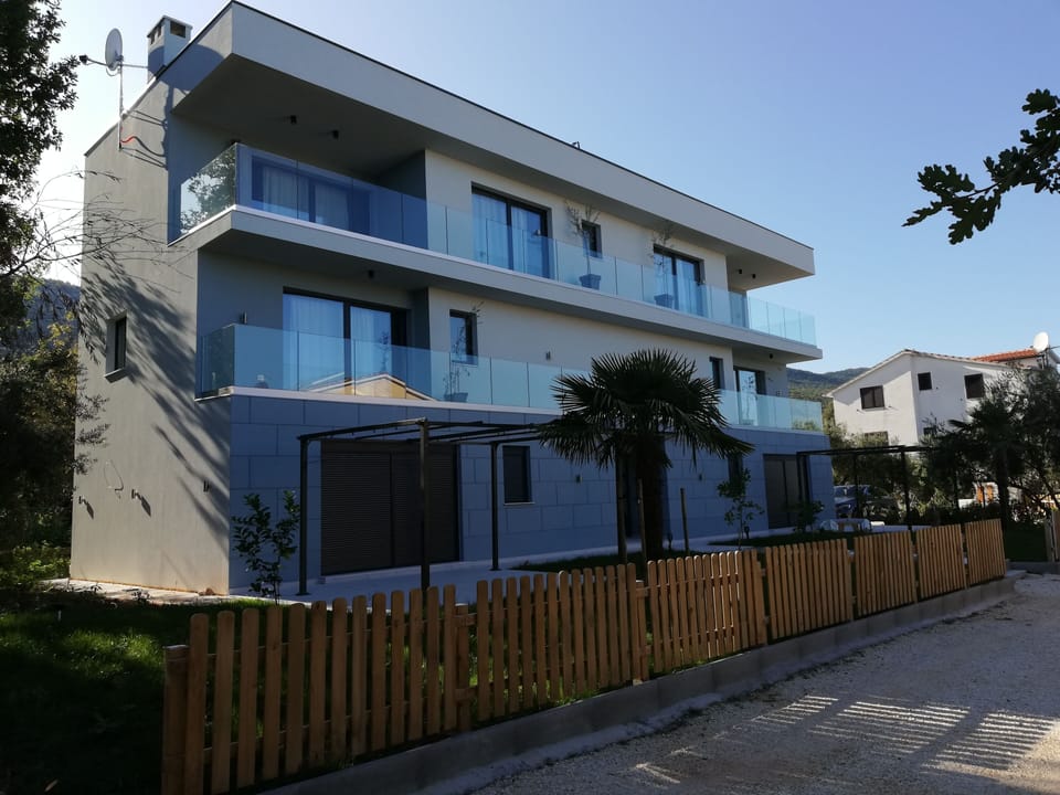 Apartment | Exterior