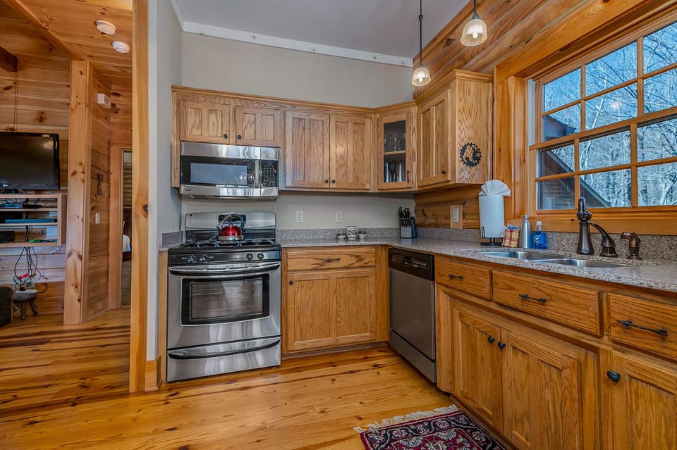 Kitchen offers Gas Range