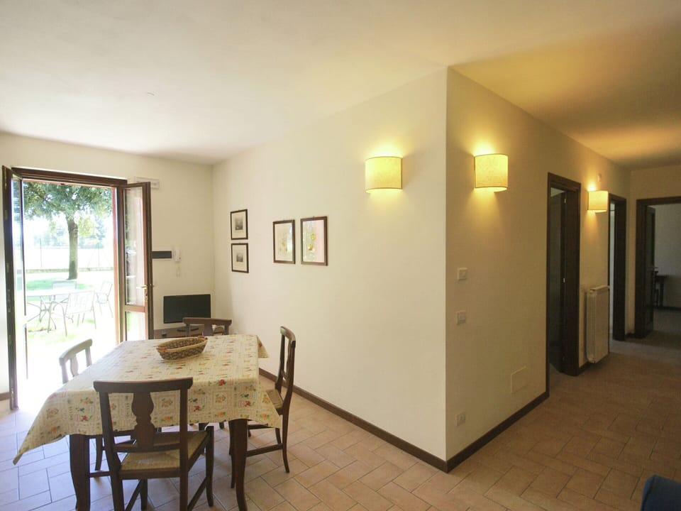 House | Dining