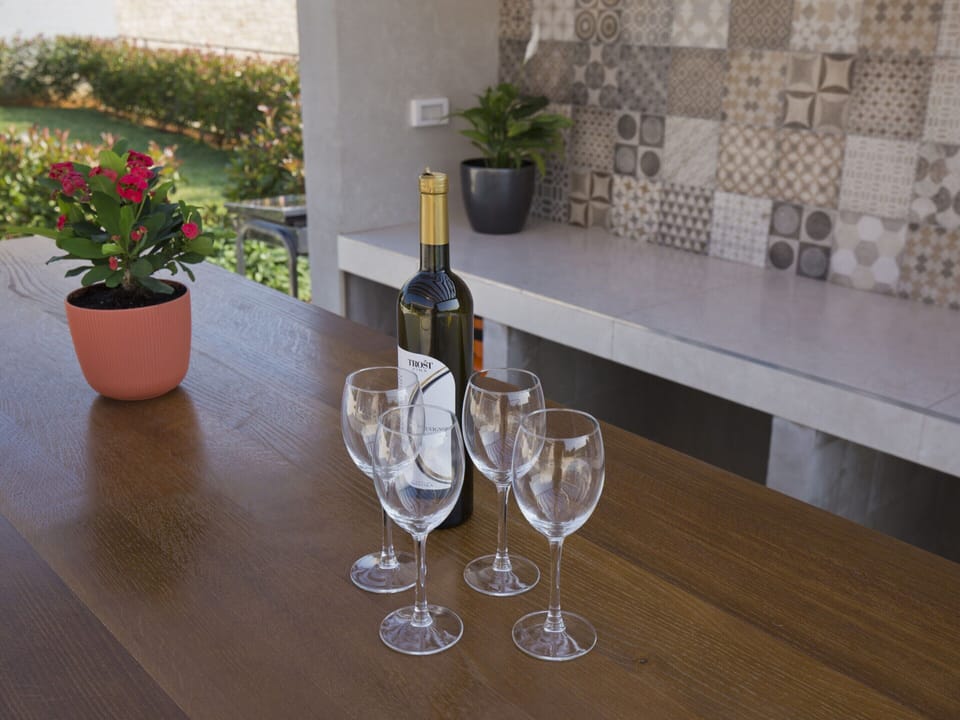 Villa | Dining