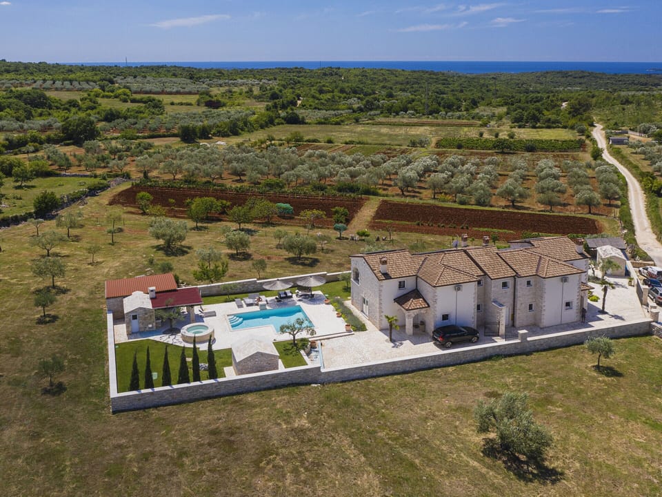 Villa | Pool | Indoor pool, outdoor pool