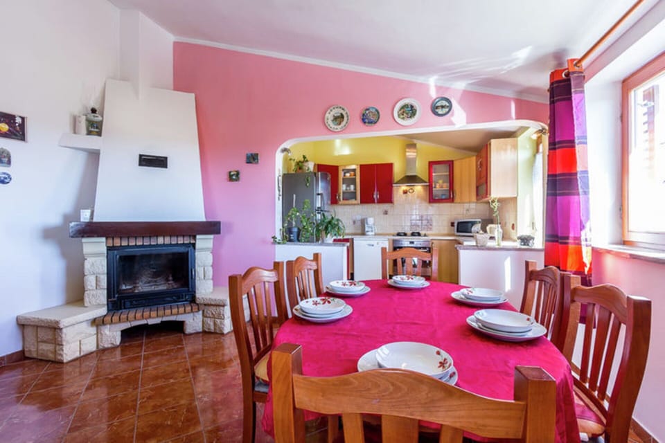 House | Dining