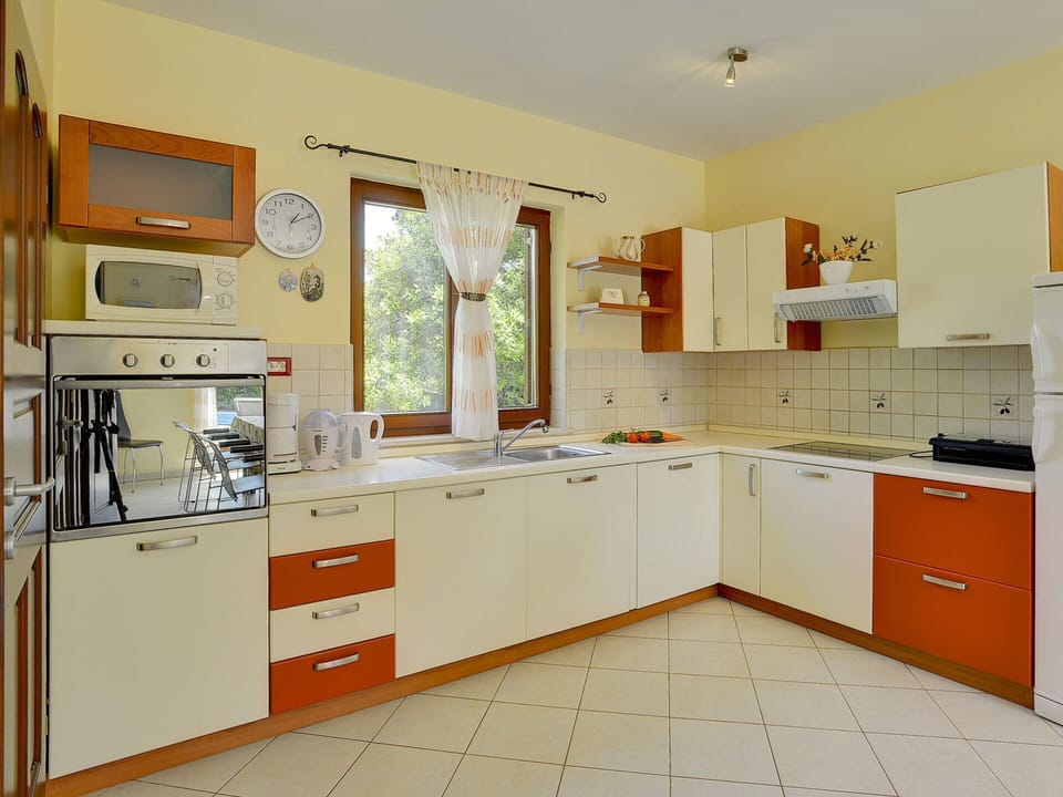 House | Private kitchen