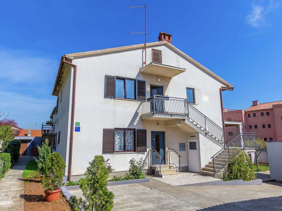 Apartment | Exterior