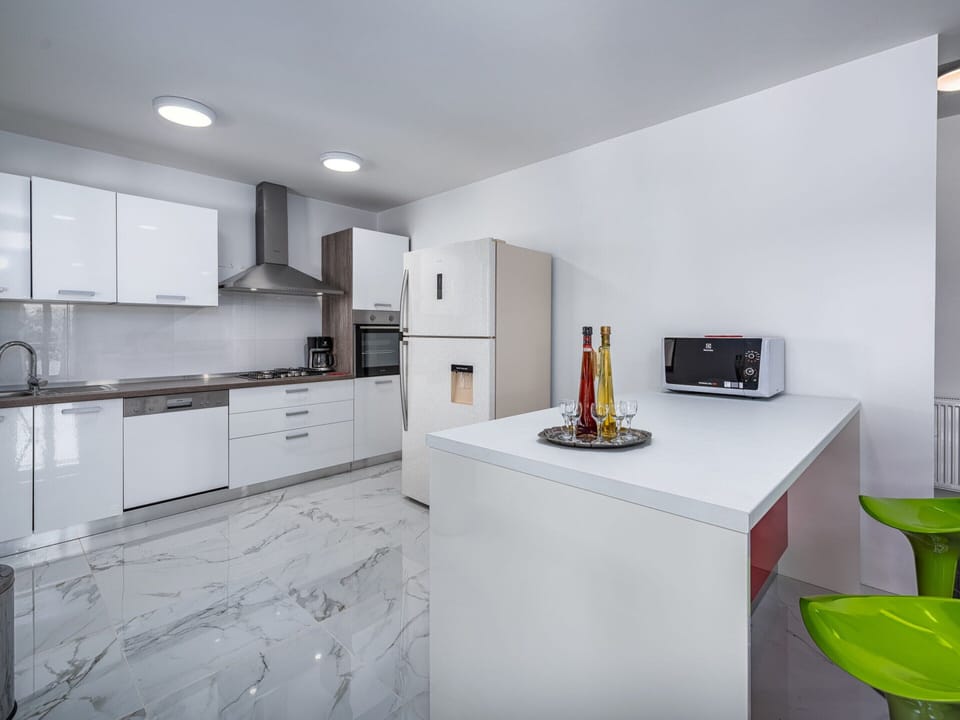 Villa | Private kitchen | Electric kettle
