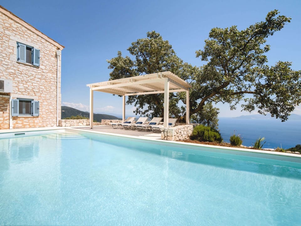 Villa | Pool | Indoor pool, outdoor pool