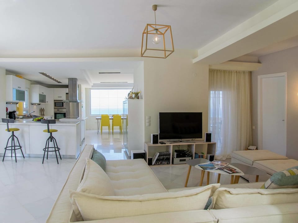 Villa | Living area | TV