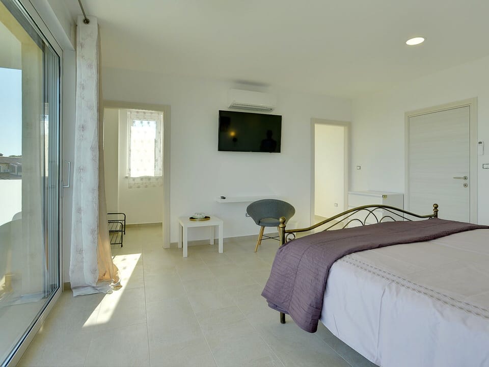 Villa | 2 bedrooms, individually furnished, bed sheets