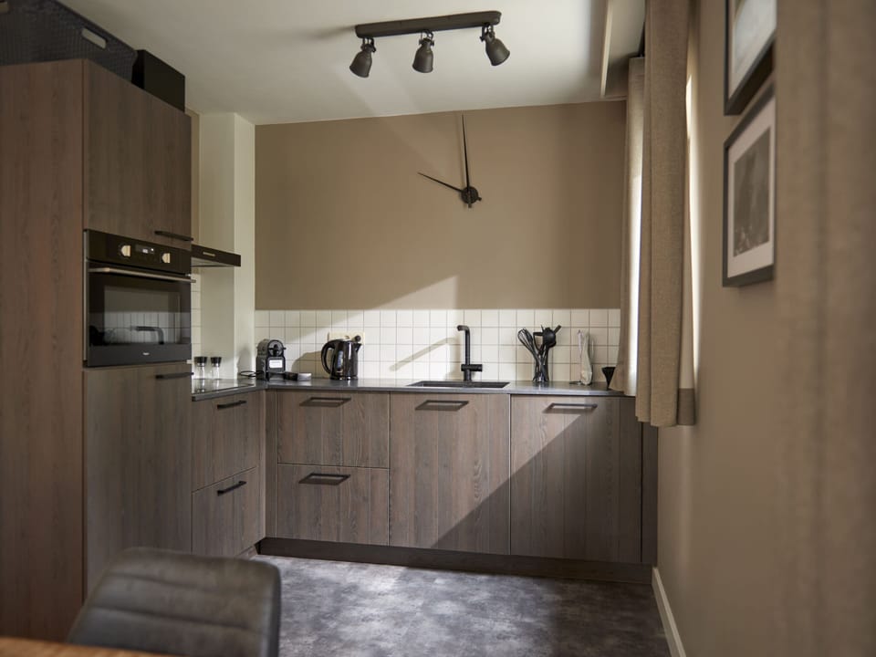 Apartment | Private kitchen | Electric kettle