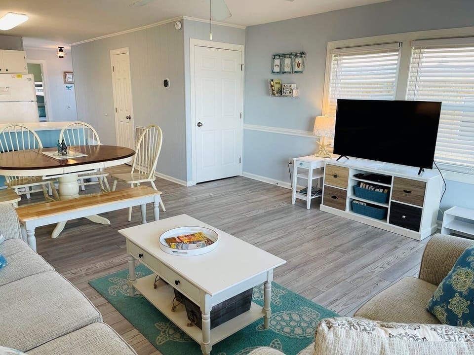 House, 3 Bedrooms | Living area