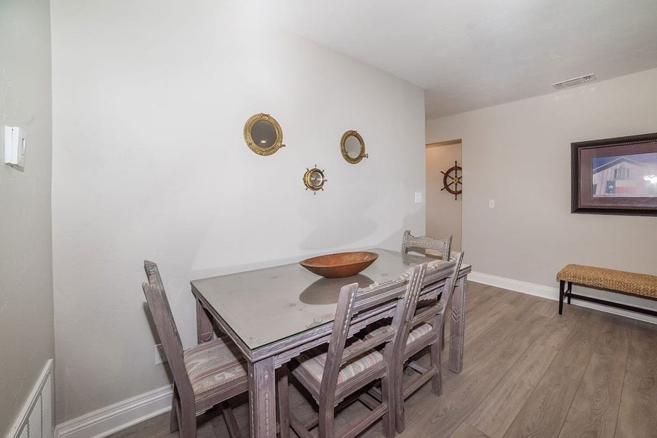 House, 3 Bedrooms | 3 bedrooms, iron/ironing board, free WiFi