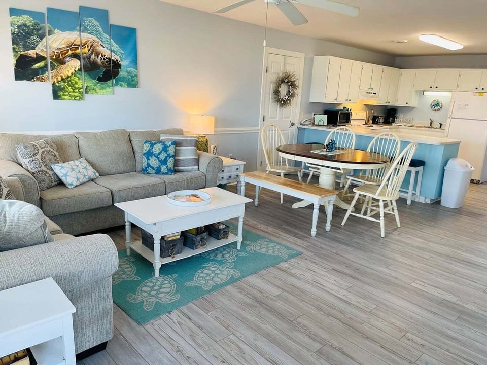 Lower Level Living Area