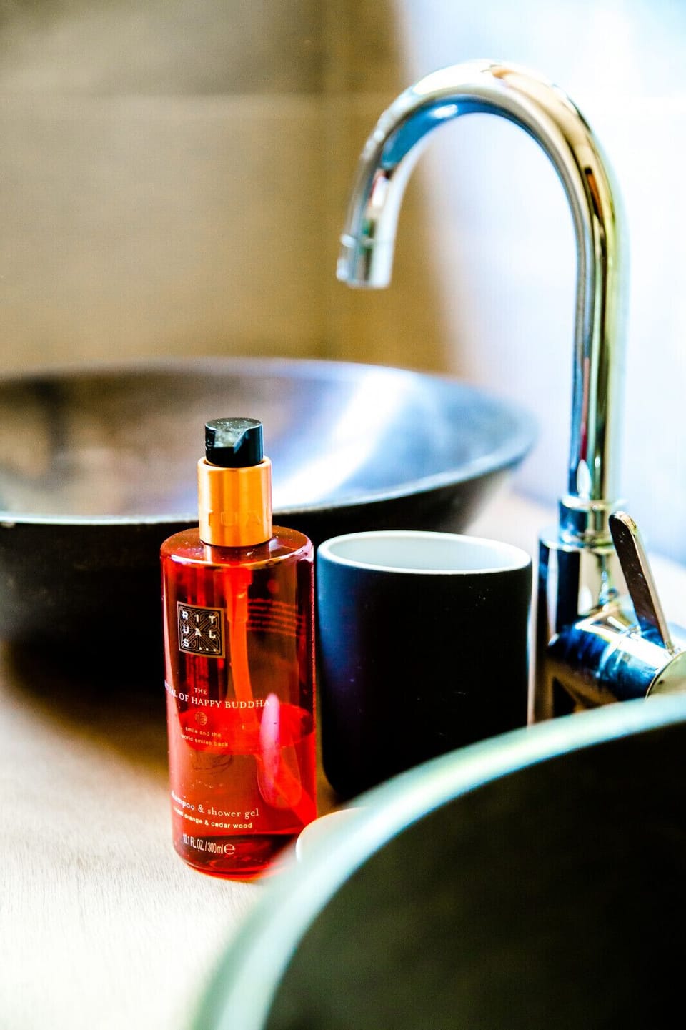 Bathroom amenities