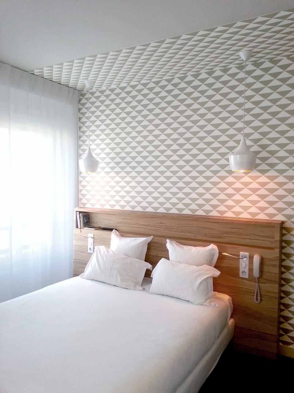 Comfort Double Room | Premium bedding, soundproofing, iron/ironing board, free WiFi