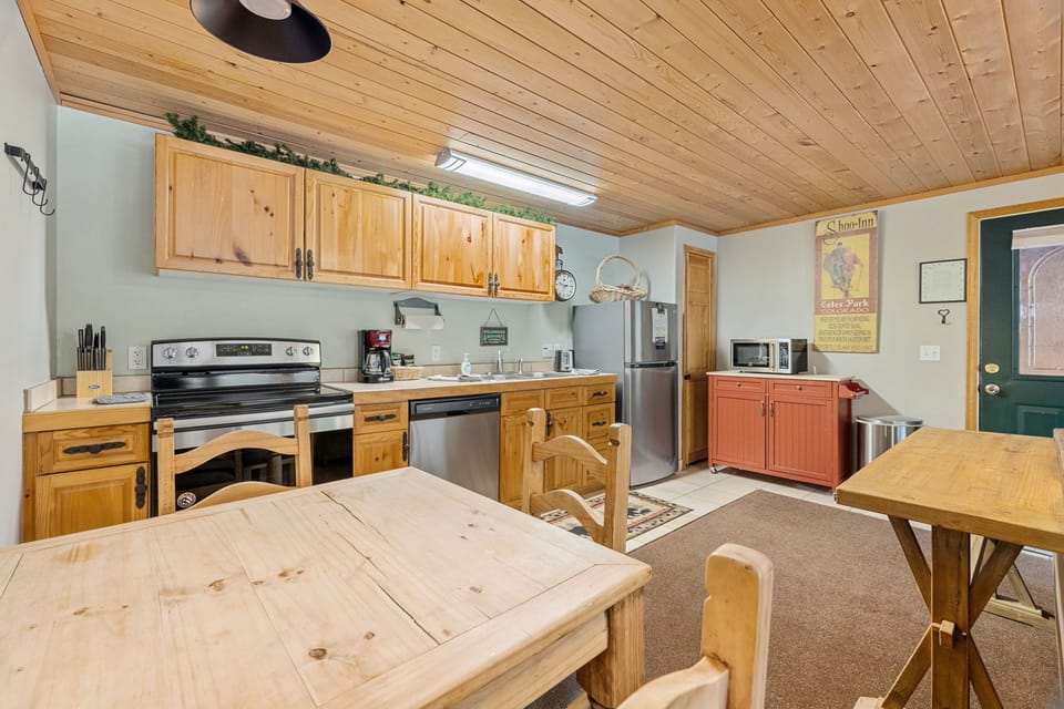 Dinning/Kitchen