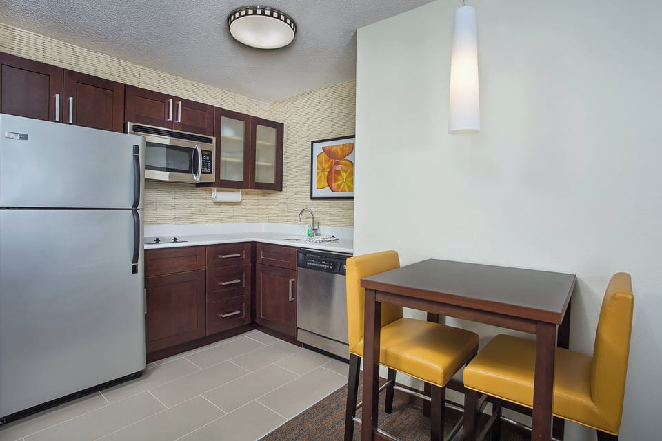 Studio, 1 Queen Bed with Sofa bed | Private kitchen | Fridge, microwave, stovetop, dishwasher