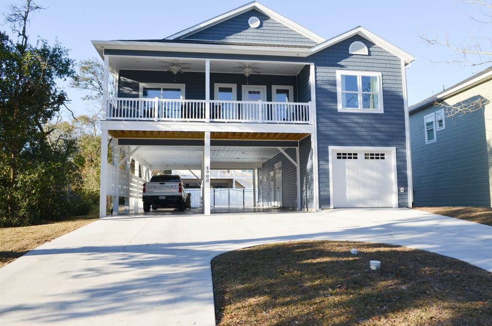 Blue Skies and Family Tides! Approximately 2400 total sqft of living space.
