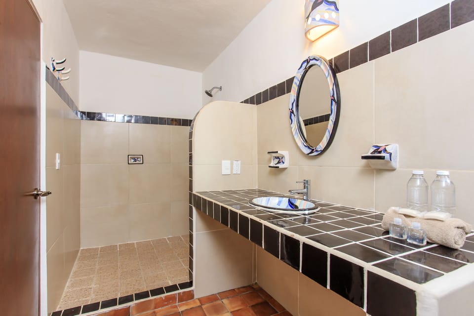 Premium Room | Bathroom | Bidet, towels