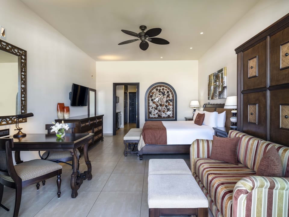 Premium bedding, minibar, in-room safe, desk