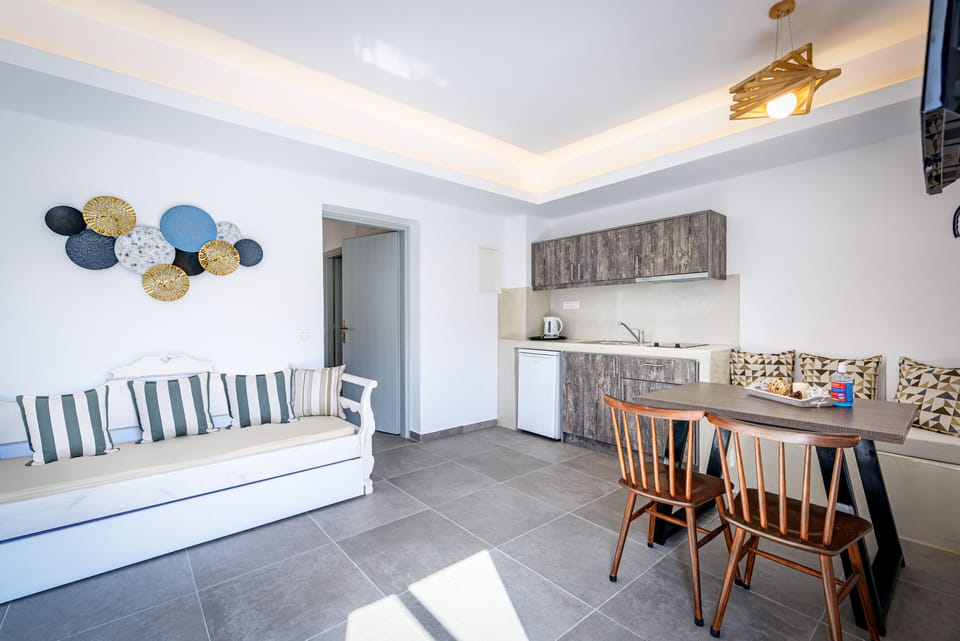 Apartment, Mountain View | In-room dining