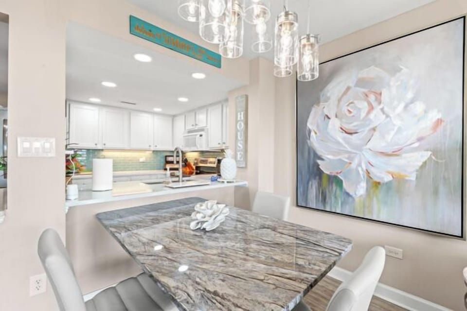 Dining Area w. Updated Lighting