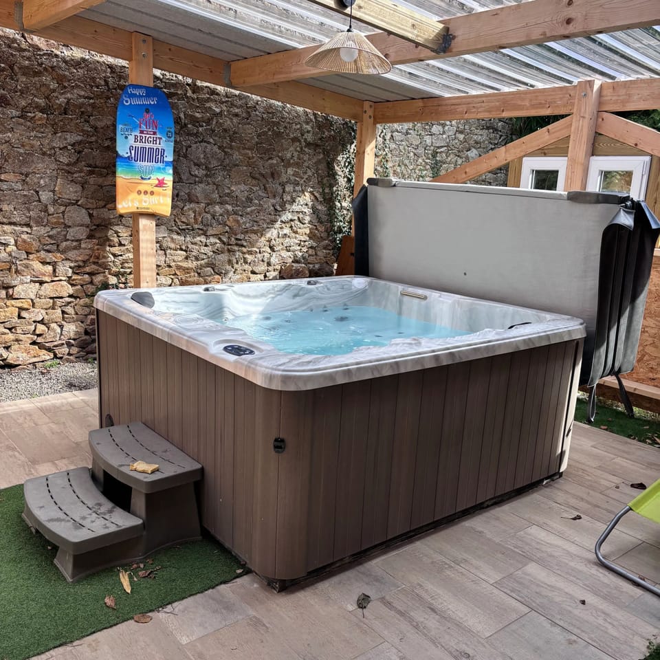 Jacuzzi