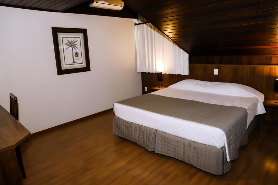 Minibar, in-room safe, soundproofing, free cribs/infant beds