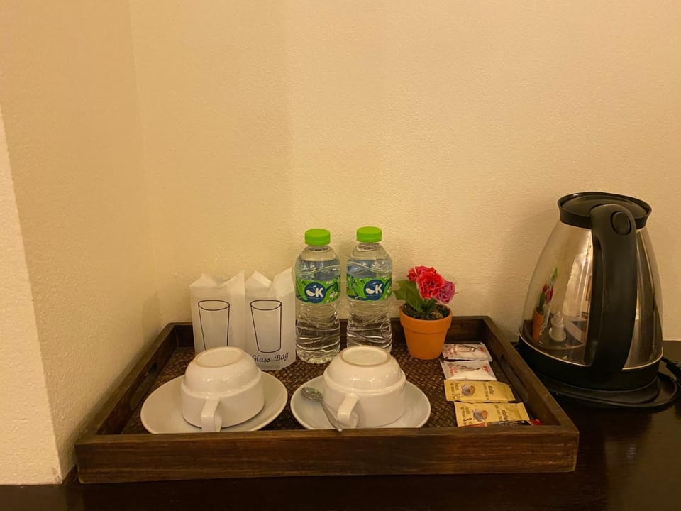 Minibar, in-room safe, individually decorated, individually furnished